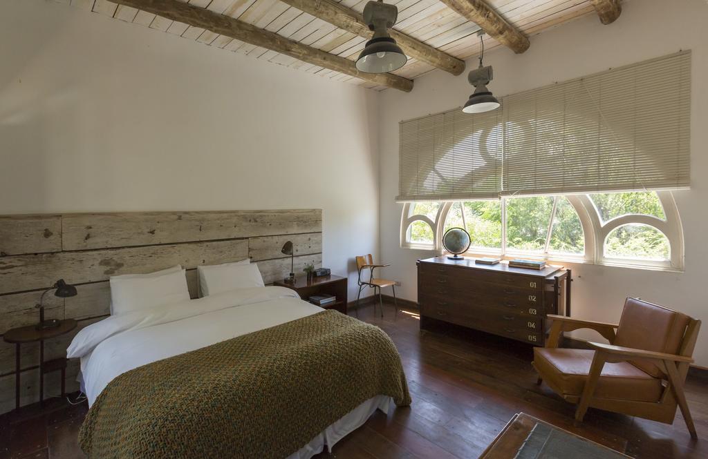 Posada Casa Zinc Manantiales المظهر الخارجي الصورة